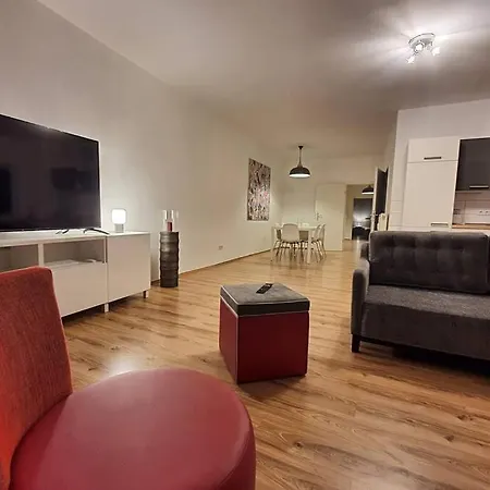 Διαμέρισμα Modern, Minimalistisch Eingerichtete Ferienwohnung *
